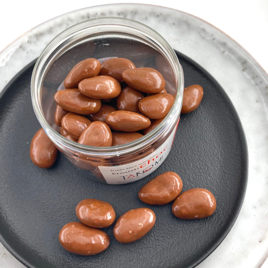 amandes enrobées chocolat lait