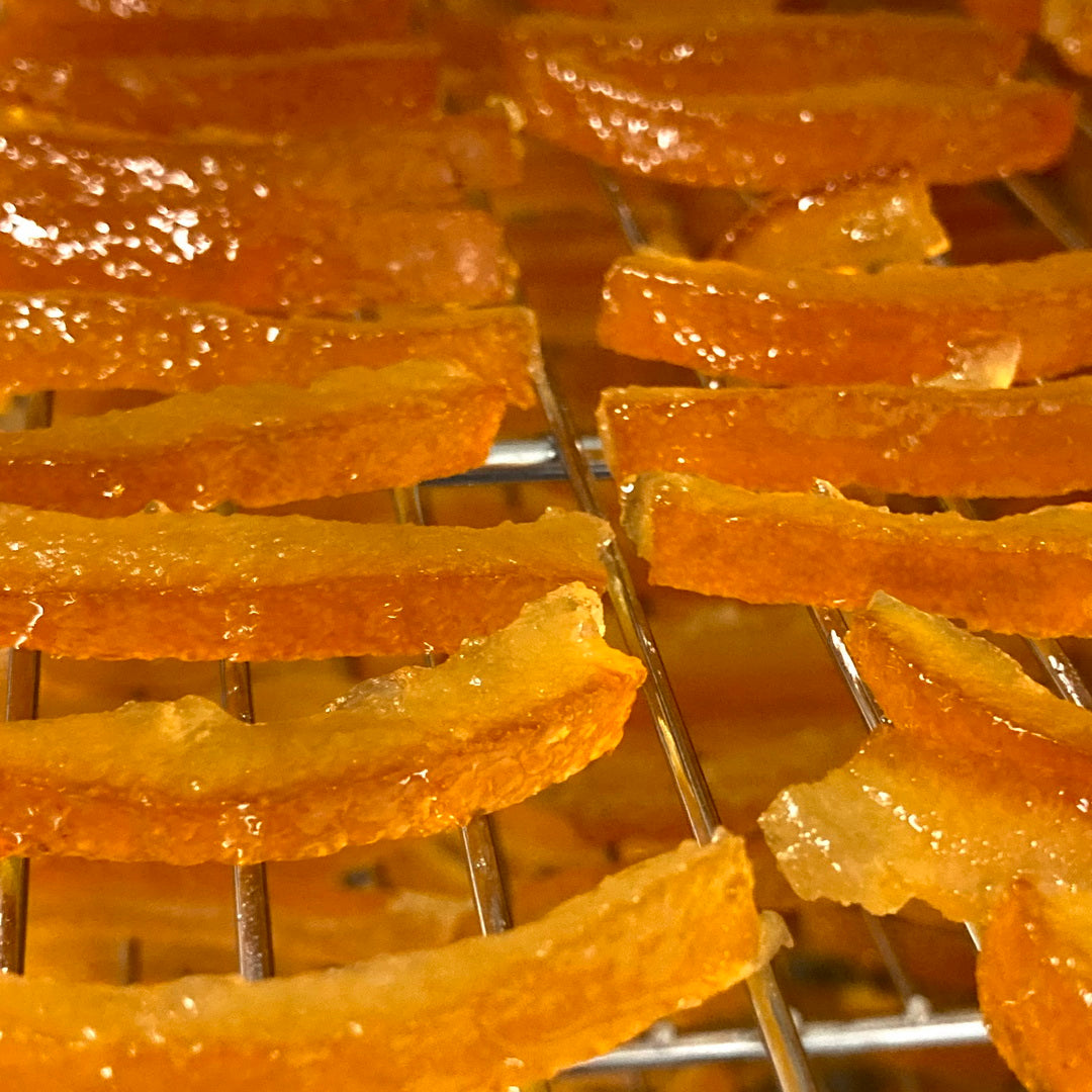 écorces d'oranges confites