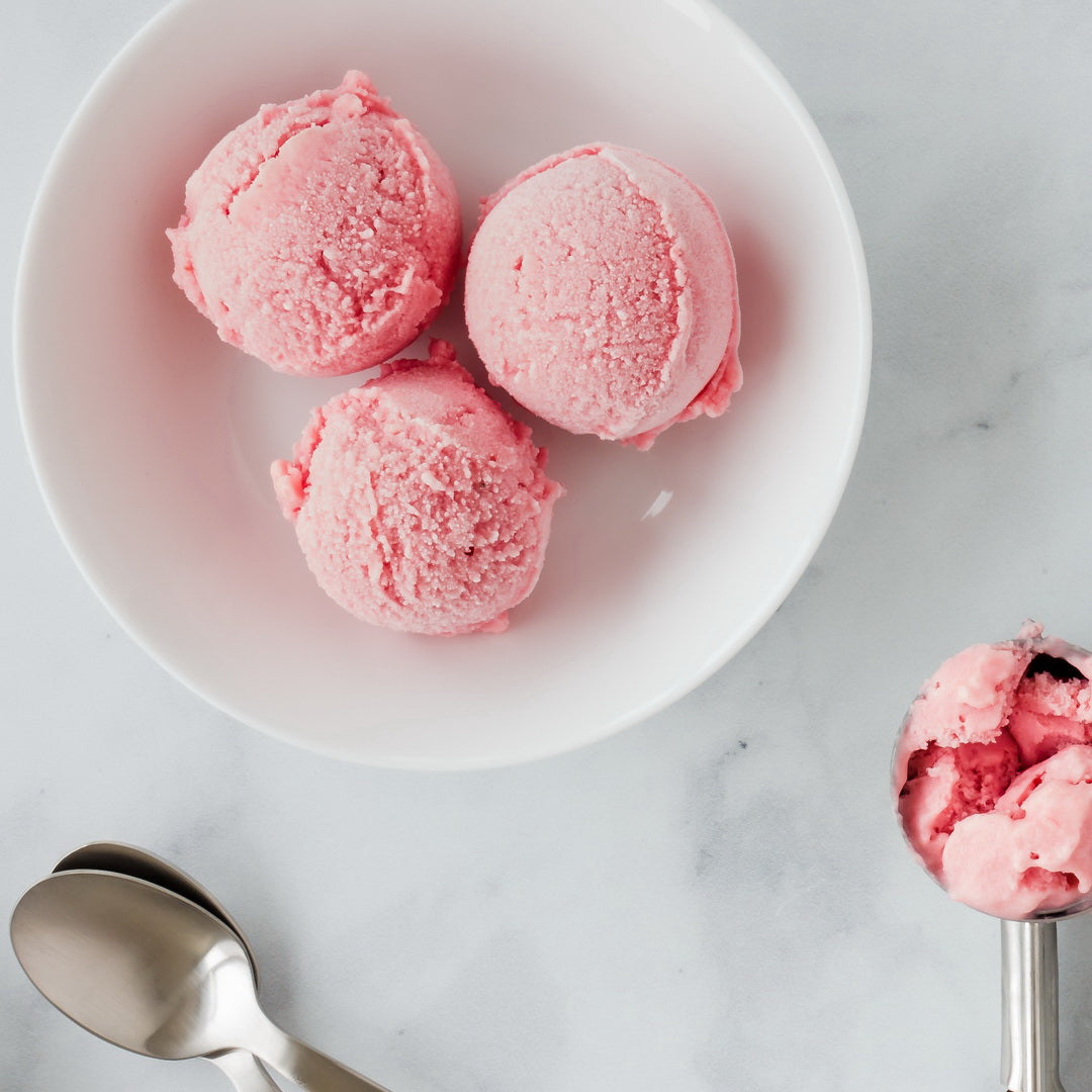 Sorbet à la framboise, au litchi et à la rose