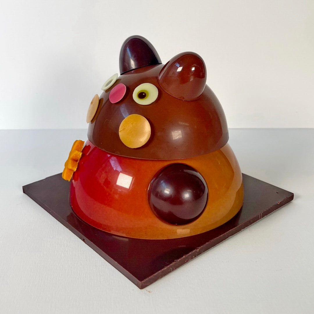 personnage japonais en chocolat