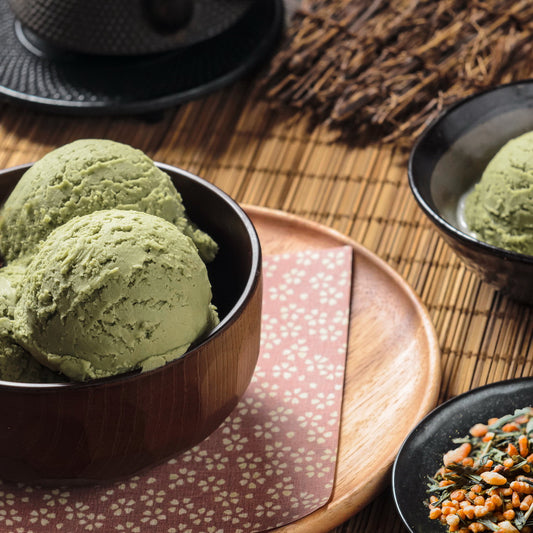 Crème glacée au thé vert Genmaicha du Japon